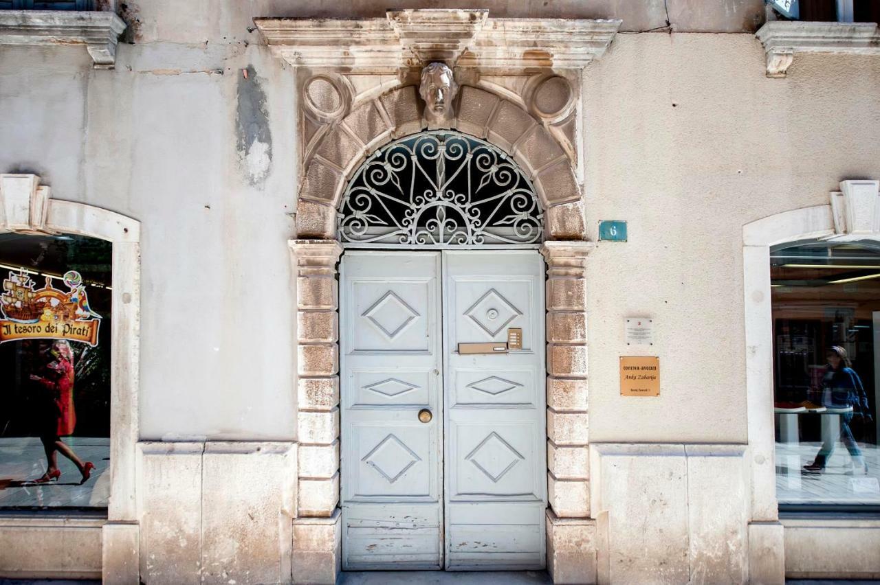Guest House Barocco Ρόβινι Εξωτερικό φωτογραφία